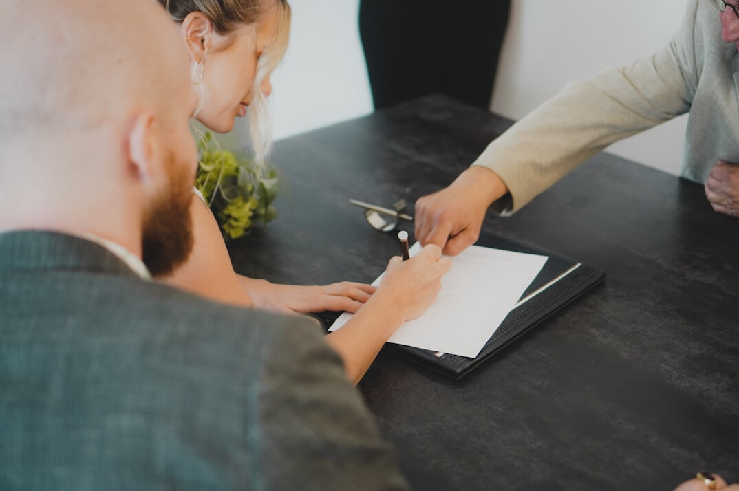 entrepreneur signing contract
